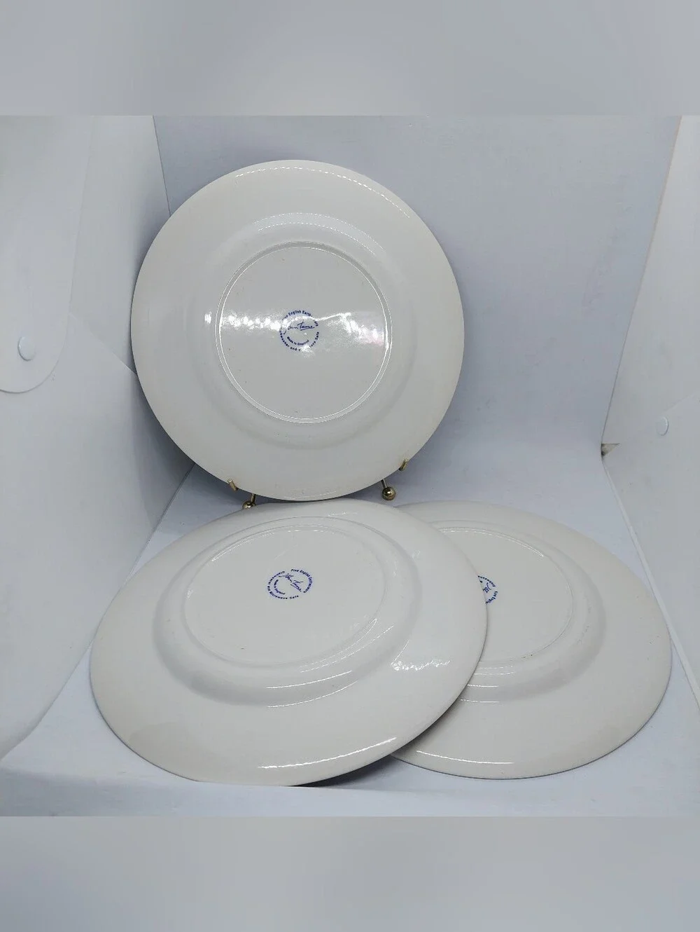Jhon Tams Fine English Earthenware Dinner Plates 10.75